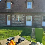 Holiday home Le Hameau Centre Bourg De Sur *