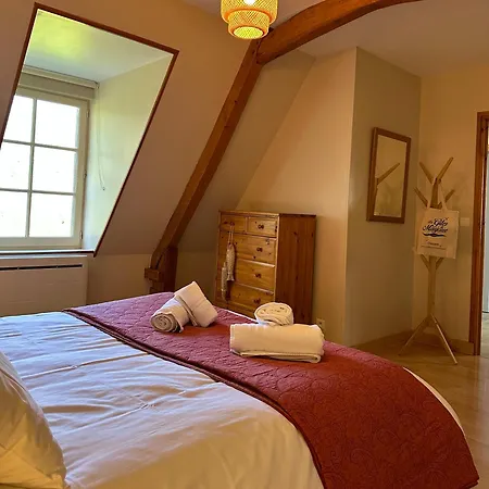Le Hameau Centre Bourg De Sur Сasa de vacaciones *