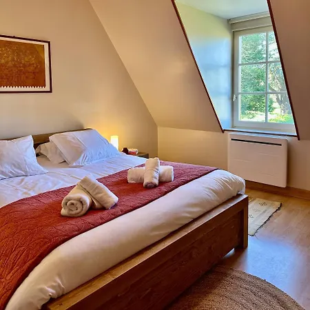 Le Hameau Centre Bourg De Sur Casa de Férias